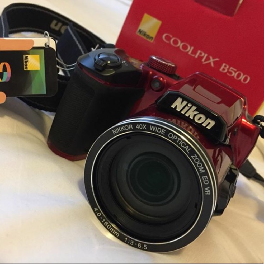NIKON COOLPIX B500